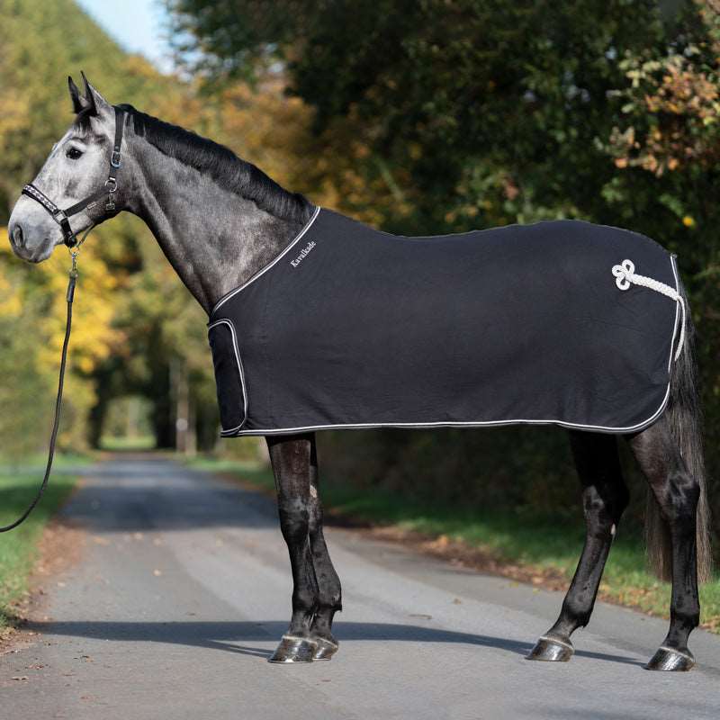 Abschwitzdecke mit Brustlatz