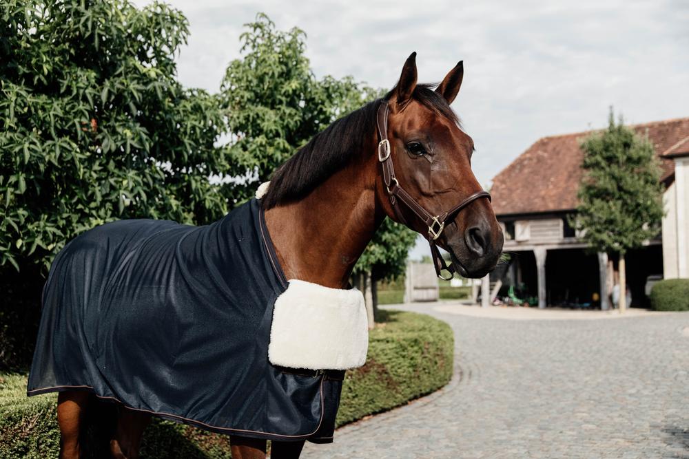 Horse BIB Schulter Schutz Fell