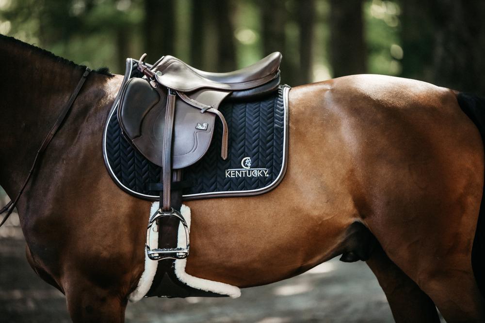 Schabracke Leder Fishbone Springen - Kentucky Horsewear