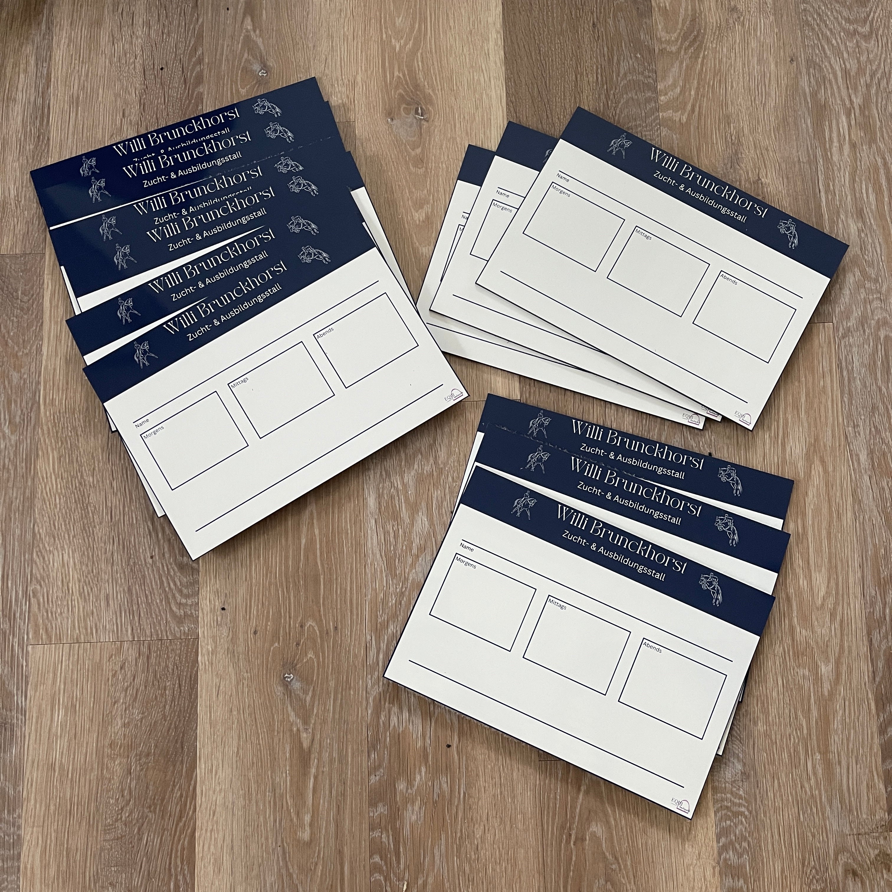 wiederbeschreibbares Boxenschild mit Logo