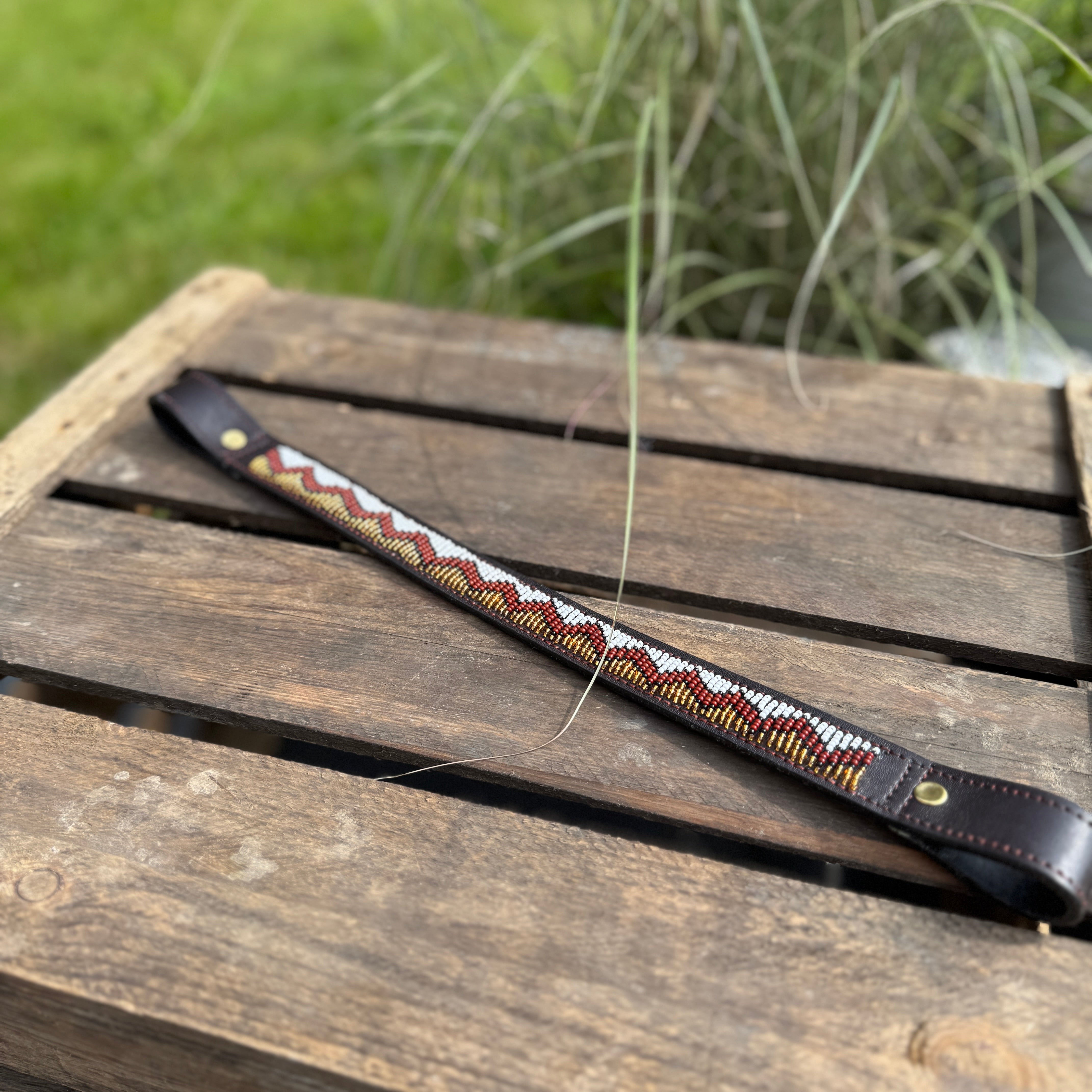 Stirnriemen Perlen Maasai Kollektion