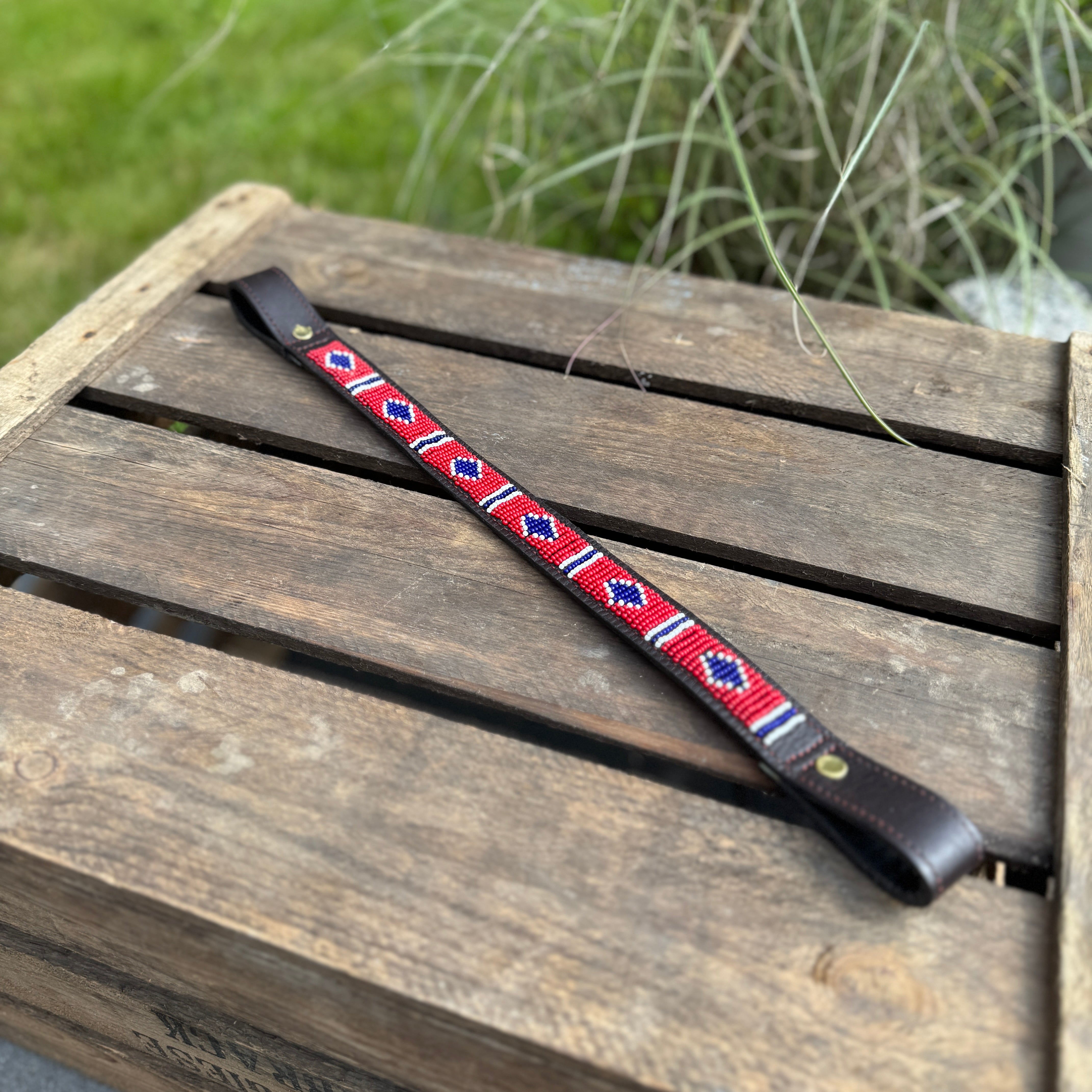 Stirnriemen Perlen Maasai Kollektion