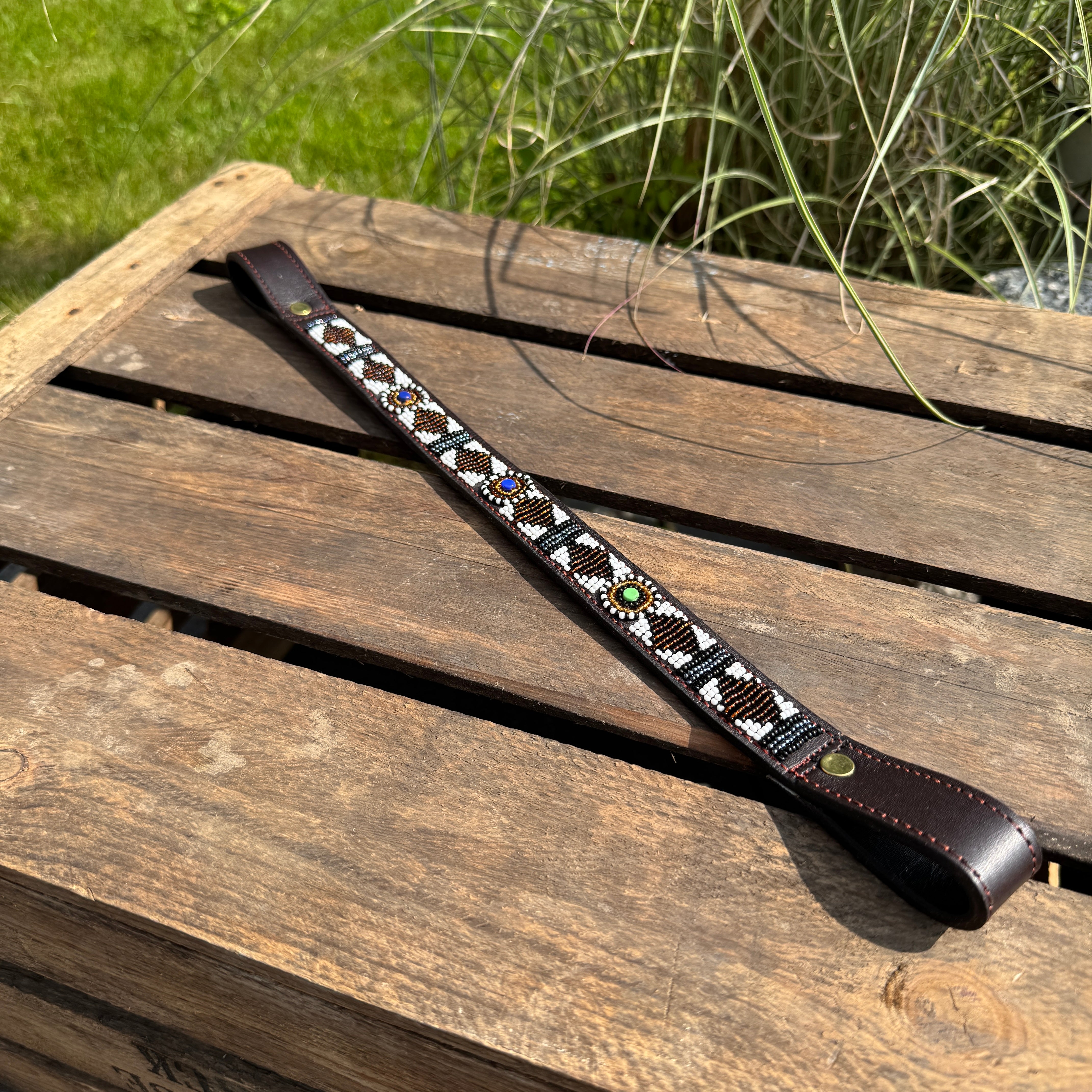 Stirnriemen Perlen Maasai Kollektion