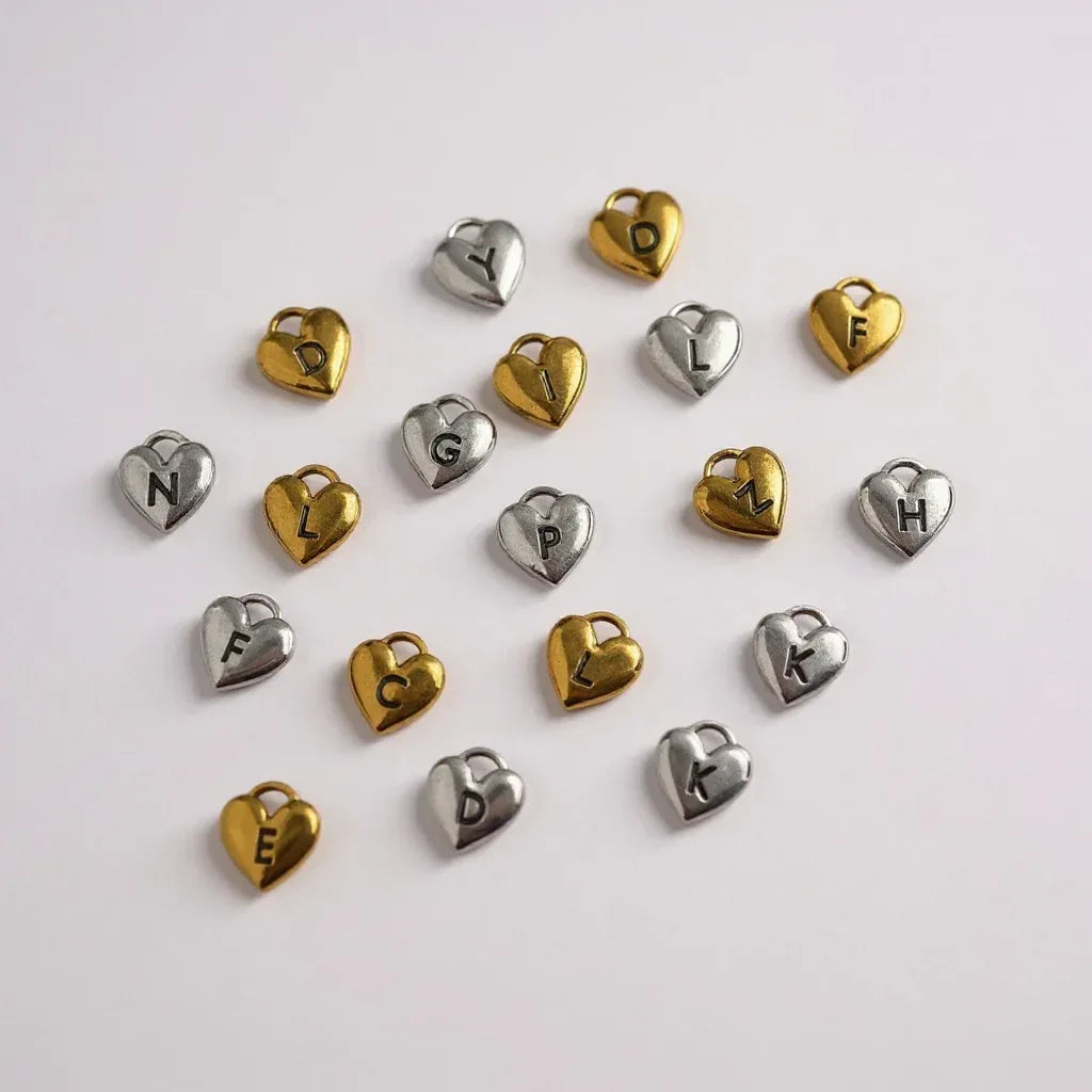 HEART BUCHSTABEN Charm