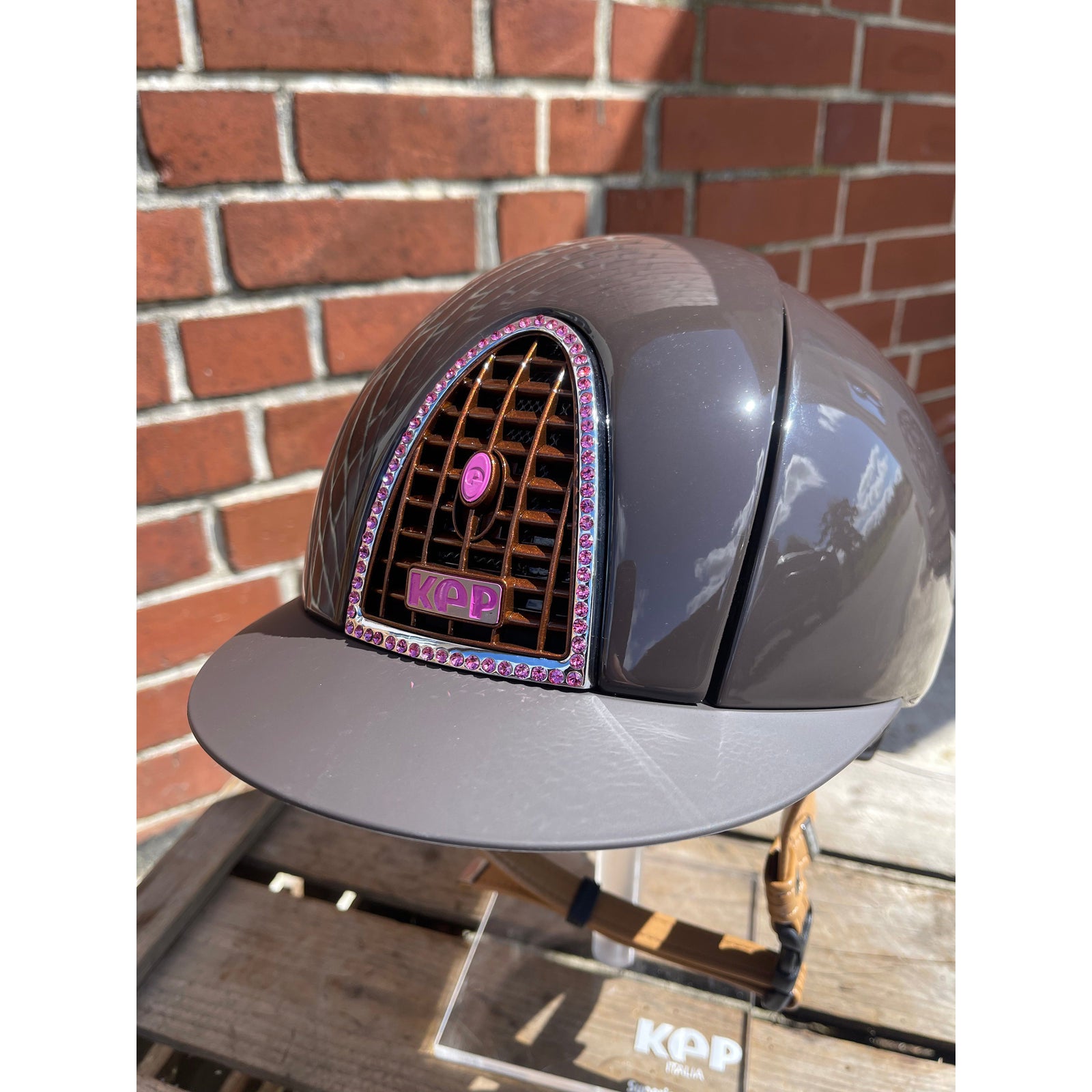 Cromo Textile Brown Polish Pink Swarovski