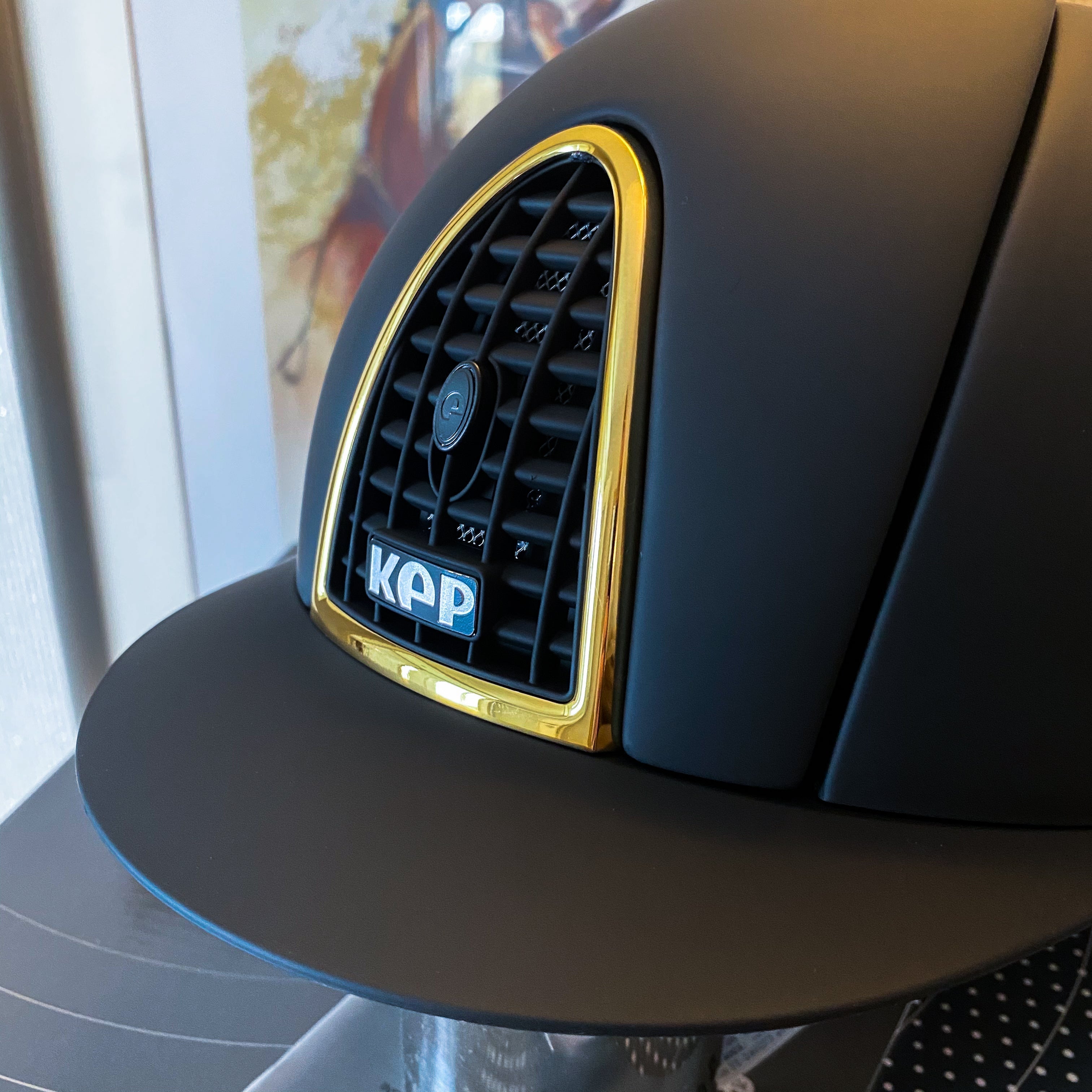 Cromo Textile Gold Frame