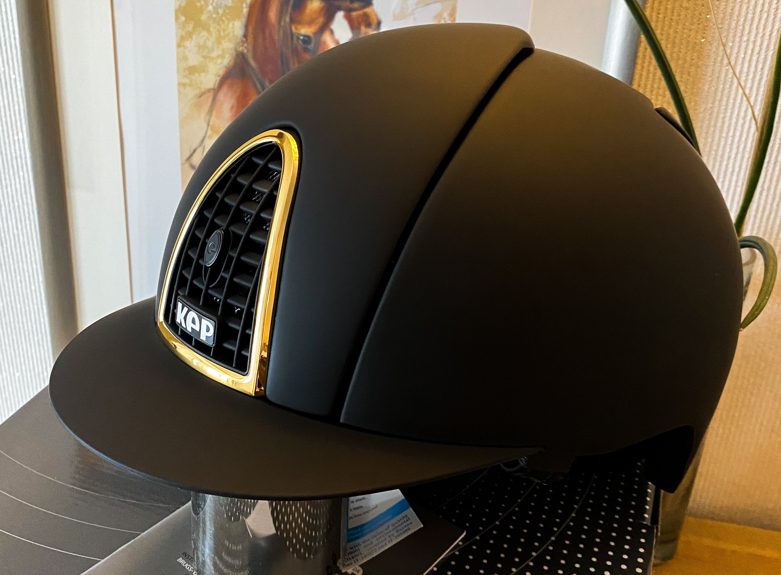 Cromo Textile Gold Frame