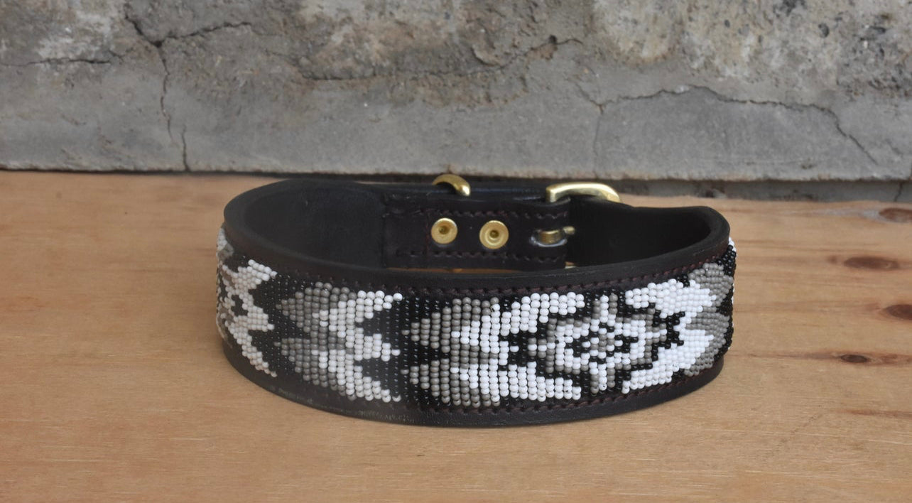 Hundehalsband Perlen Maasai Kollektion alle Designs
