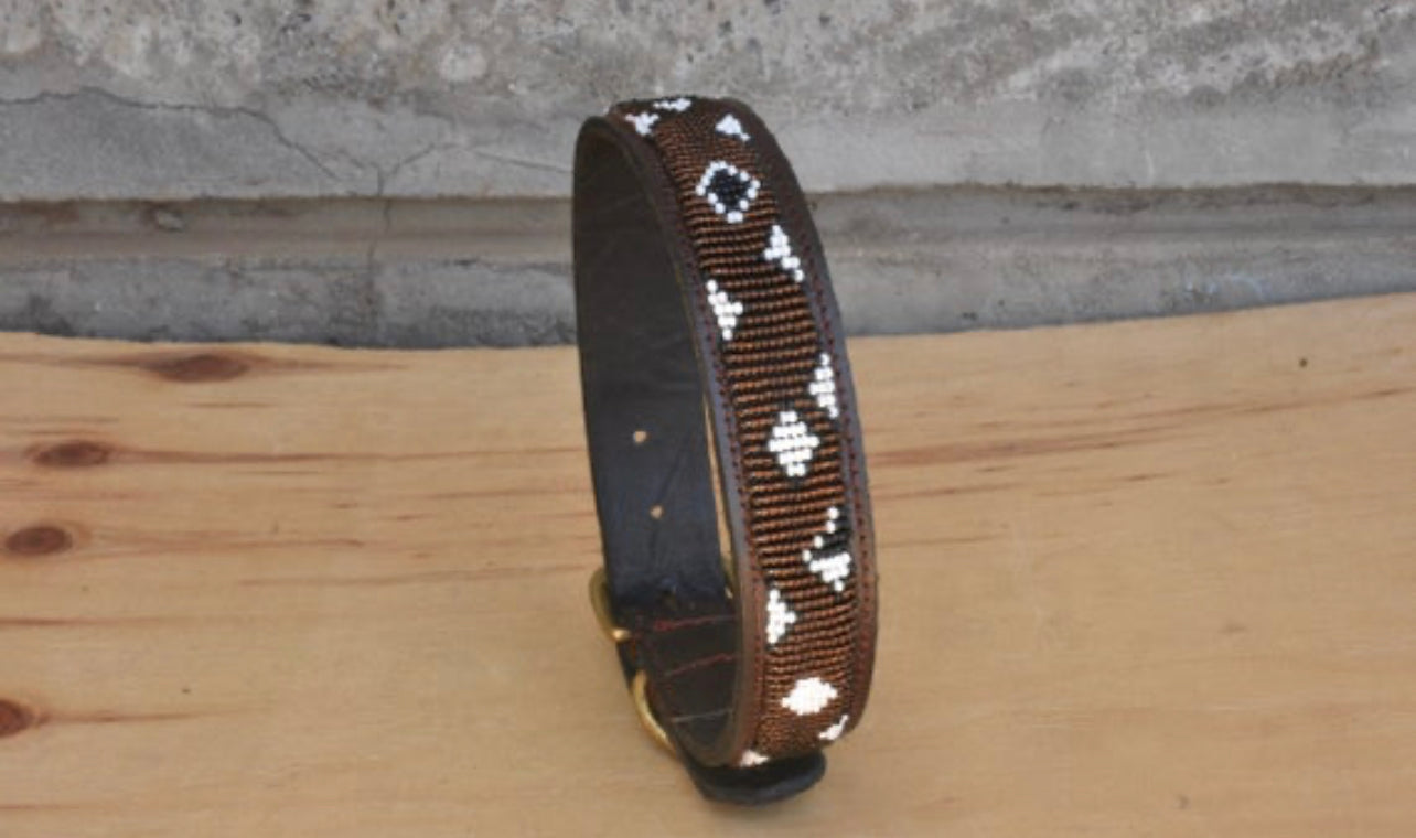 Hundehalsband Perlen Maasai Kollektion alle Designs