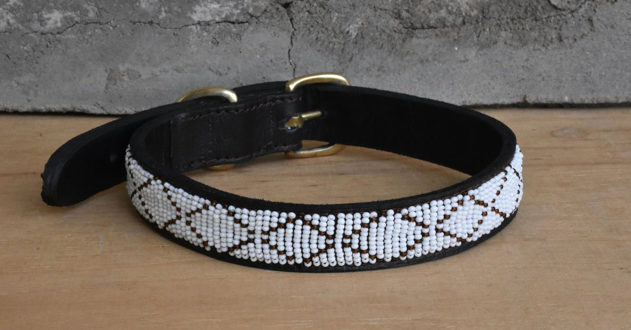 Hundehalsband Perlen Maasai Kollektion alle Designs