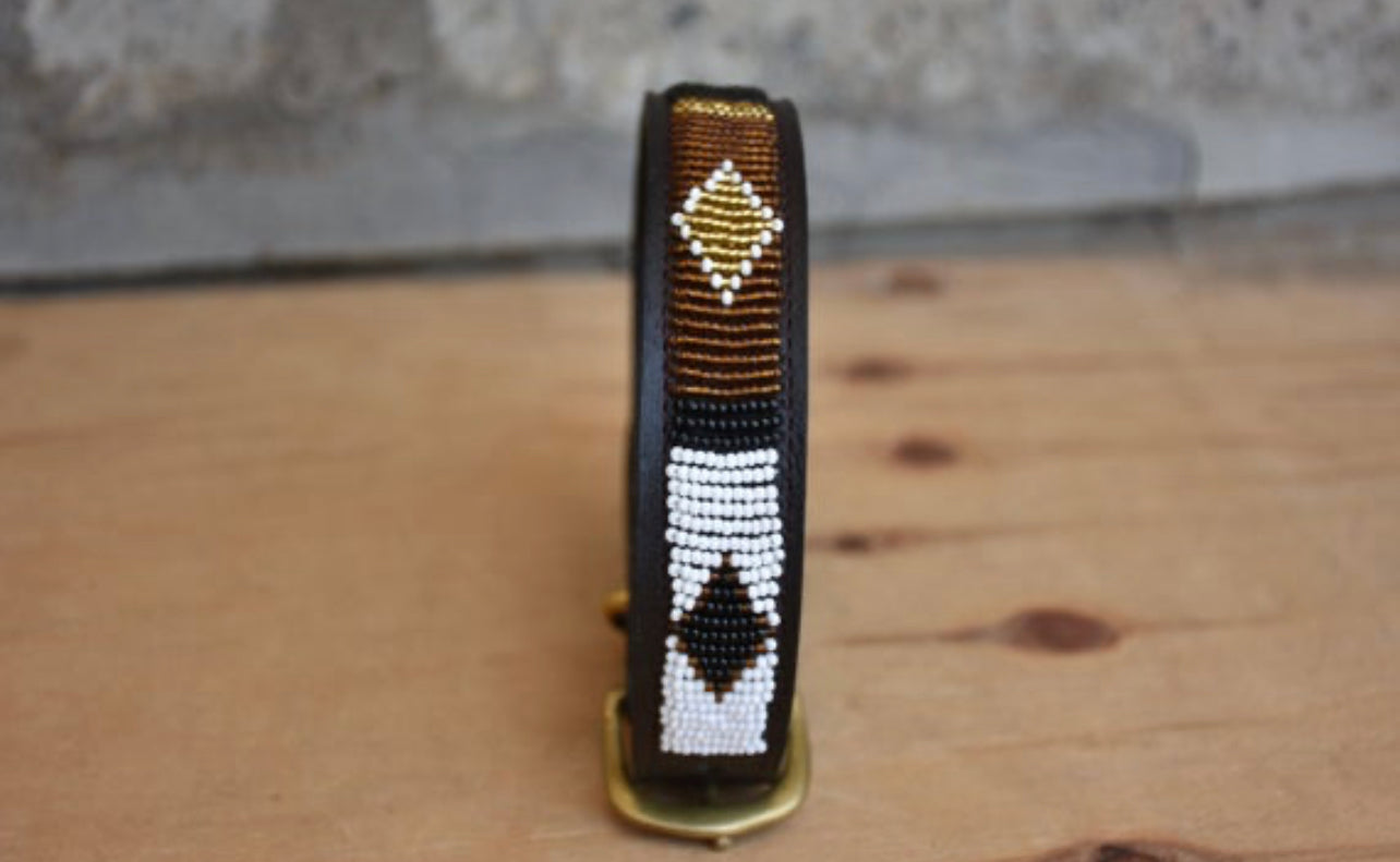 Hundehalsband Perlen Maasai Kollektion alle Designs