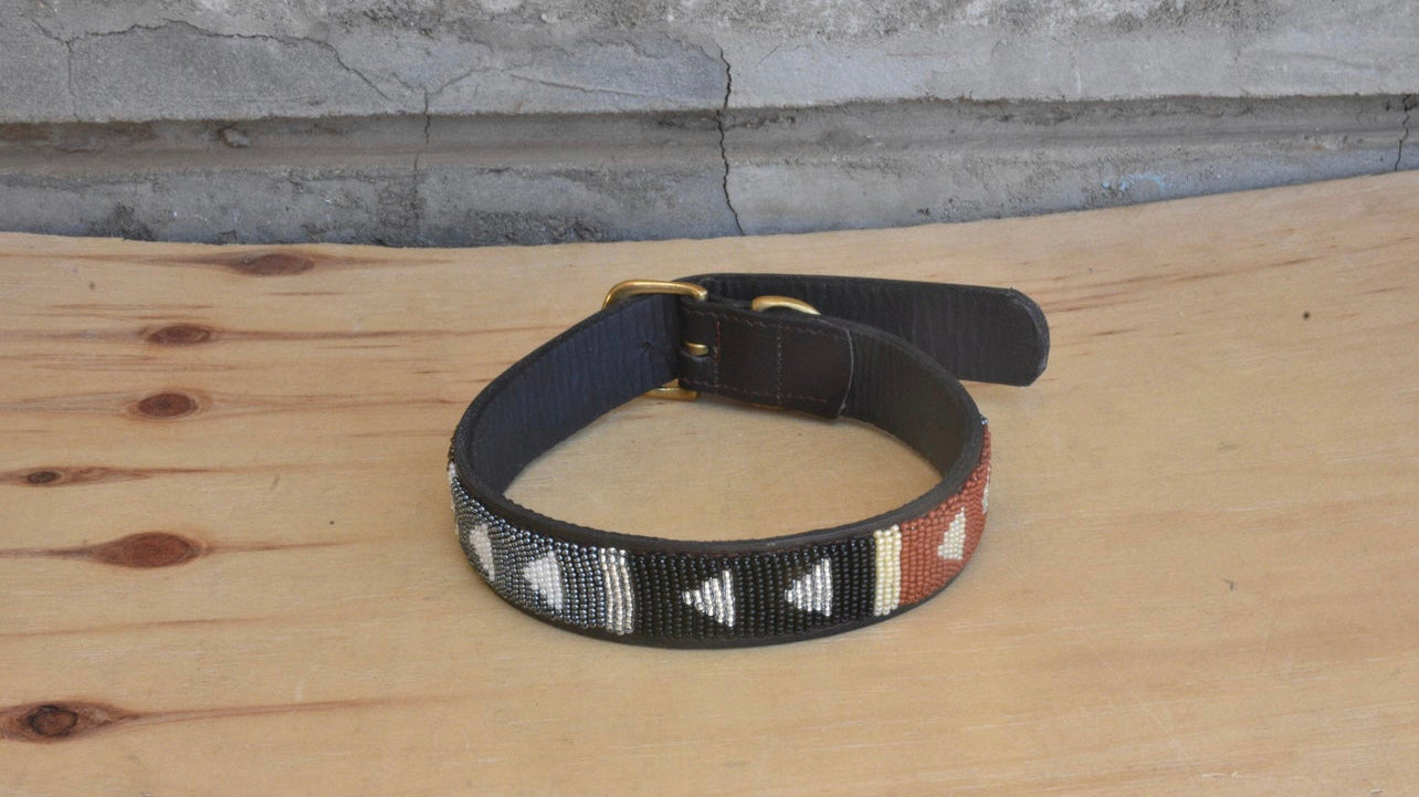 Hundehalsband Perlen Maasai Kollektion alle Designs