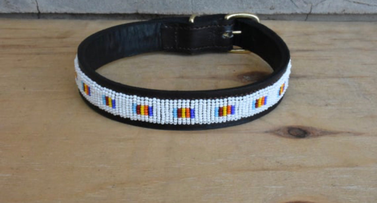 Hundehalsband Perlen Maasai Kollektion alle Designs