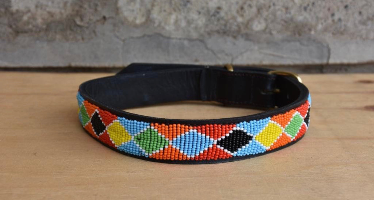 Hundehalsband Perlen Maasai Kollektion alle Designs