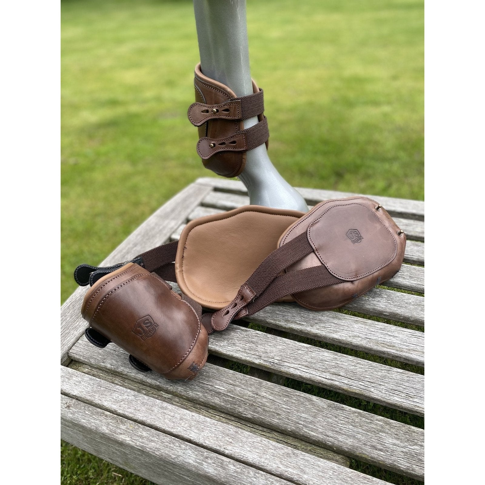 Mada 2.0 Weighted Back Boots Gewichts-Streichkappen