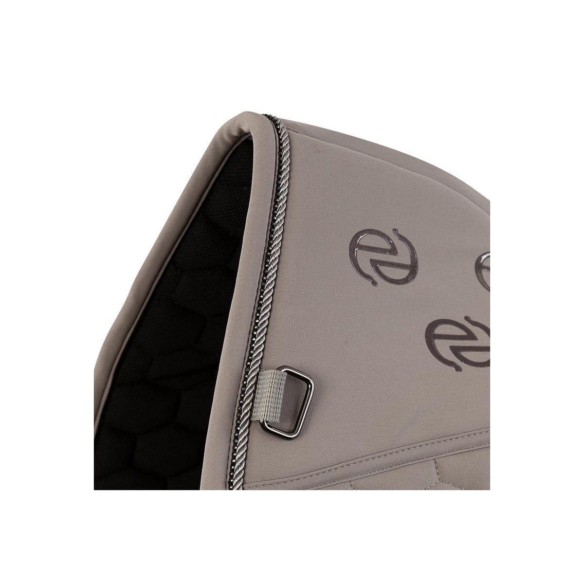 BR Eevolv Schabracke Liv dressur