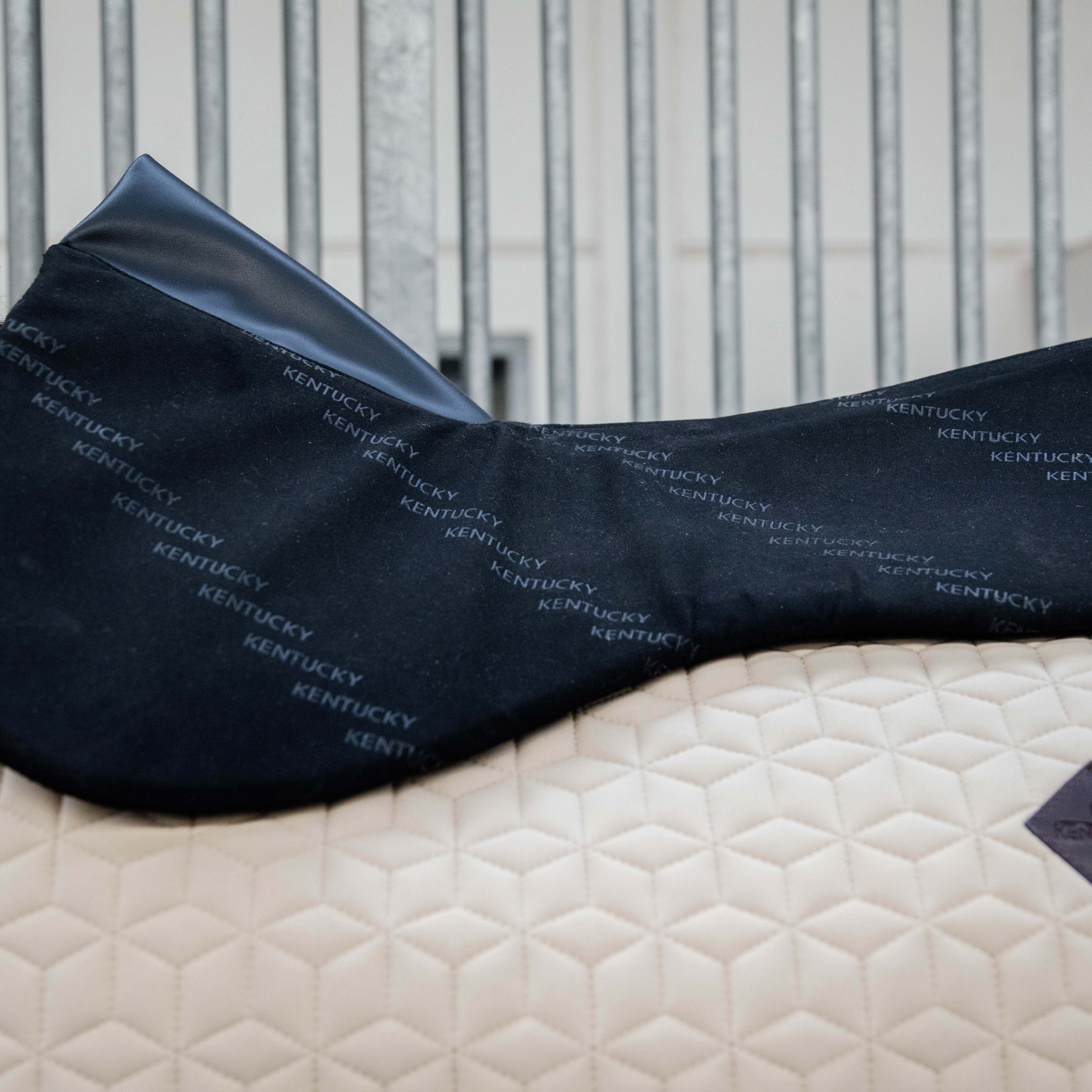 Sattelpad Impact Equalizer Antraciet