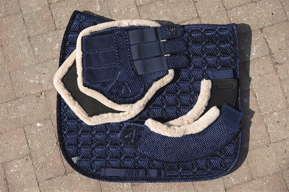 ANKY® Dressurschabracke Check Velvet XB25003