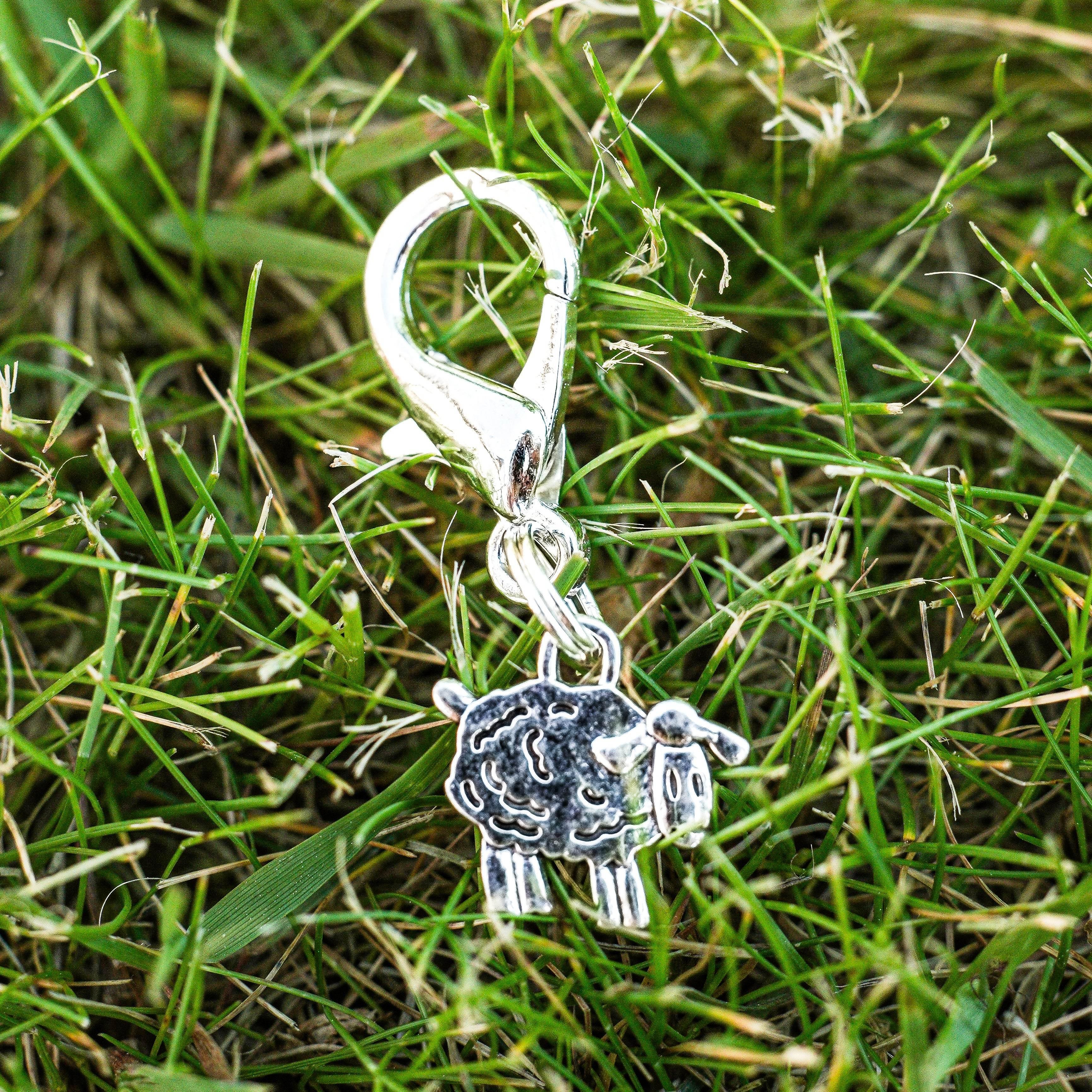 LUCKY SHEEP Charm